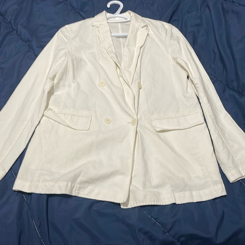 uniqlo white blazer (BN!)